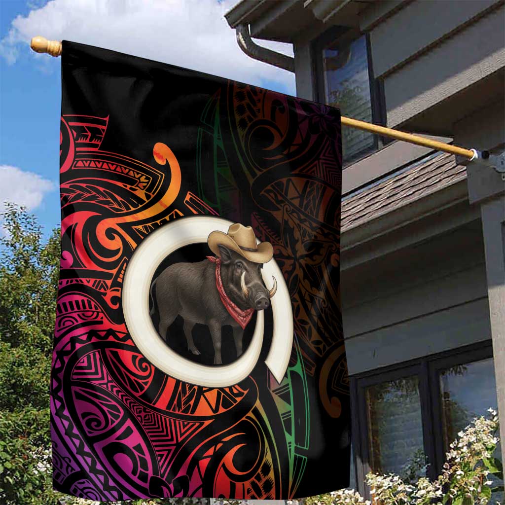 Vanuatu Boar Cowboy Garden Flag Tusk Gradient Polynesian Pattern - Polynesian Pride