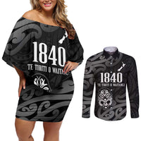 New Zealand 1840 Waitangi Day Couples Matching Off Shoulder Short Dress and Long Sleeve Button Shirt Aotearoa Haka Mask - Black Version
