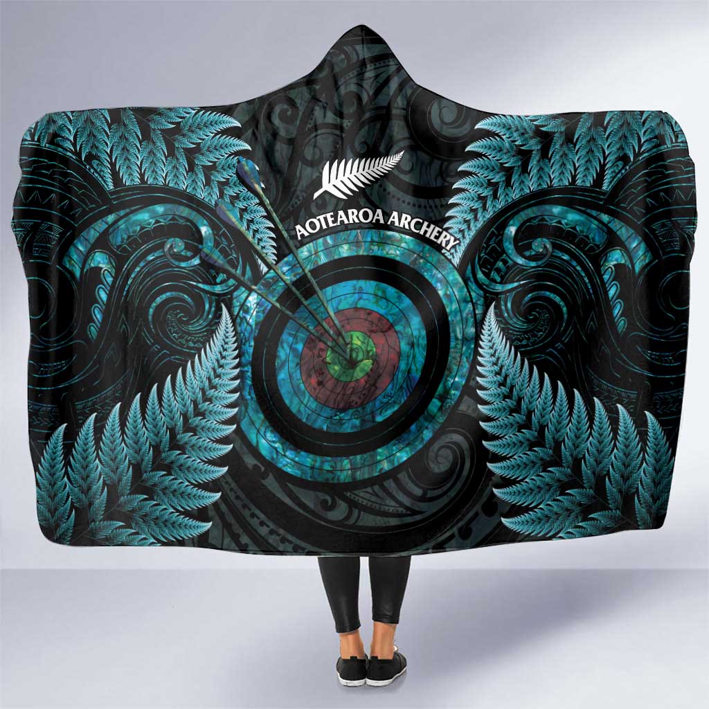 New Zealand Archery Hooded Blanket Aotearoa Silver Fern Maori - Polynesian Pride