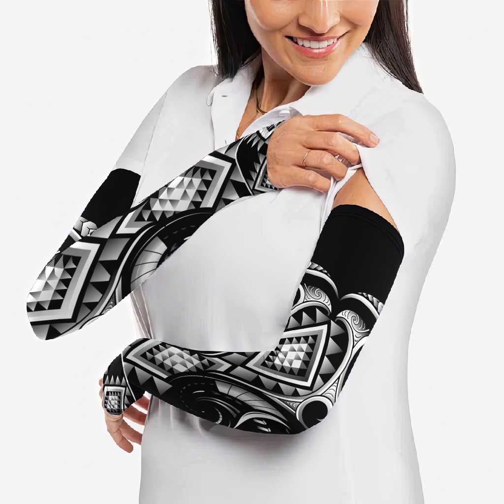 Black Ngaru Taniko With Aotearoa Maori Tattoo Arm Sleeves - Polynesian Pride