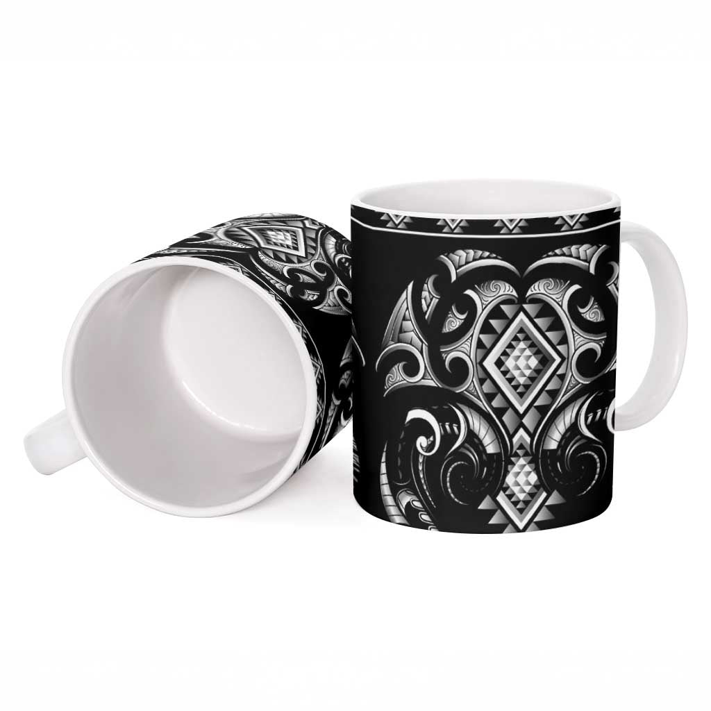 Black Ngaru Taniko With Aotearoa Maori Tattoo Ceramic Mug - Polynesian Pride