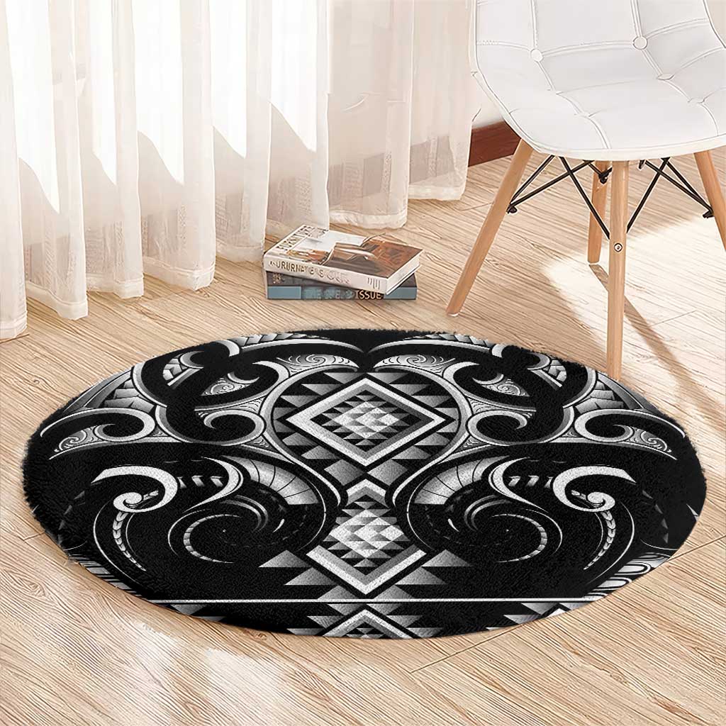 Black Ngaru Taniko With Aotearoa Maori Tattoo Round Carpet