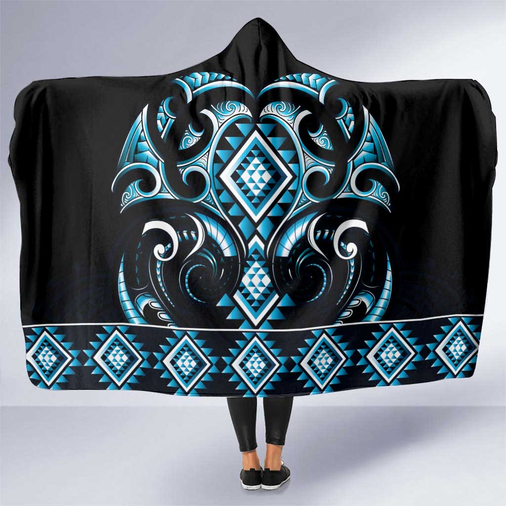 Blue Ngaru Taniko With Aotearoa Maori Tattoo Hooded Blanket