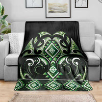 Green Ngaru Taniko With Aotearoa Maori Tattoo Blanket