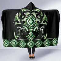 Green Ngaru Taniko With Aotearoa Maori Tattoo Hooded Blanket