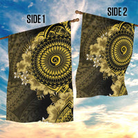 Vanuatu Garden Flag Hibisus Polynesian Pattern Gold - Polynesian Pride