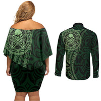 New Zealand Skull Darts Couples Matching Off Shoulder Short Dress and Long Sleeve Button Shirt Aotearoa Maori Chest Tattoo Stylized Green - Polynesian Pride