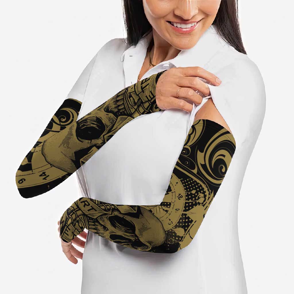 New Zealand Darts Arm Sleeves Skull In Dart We Trust Maori Pattern - Polynesian Pride