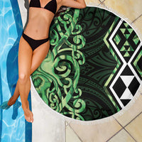 Green Aotearoa Beach Blanket Taniko Motifs With Paua Shell Kowhaiwhai
