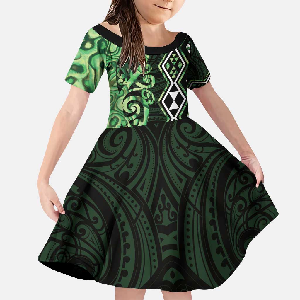 Green Aotearoa Family Matching Mermaid Dress and Hawaiian Shirt Taniko Motifs With Paua Shell Kowhaiwhai LT14 Daughter's Dress Green - Polynesian Pride