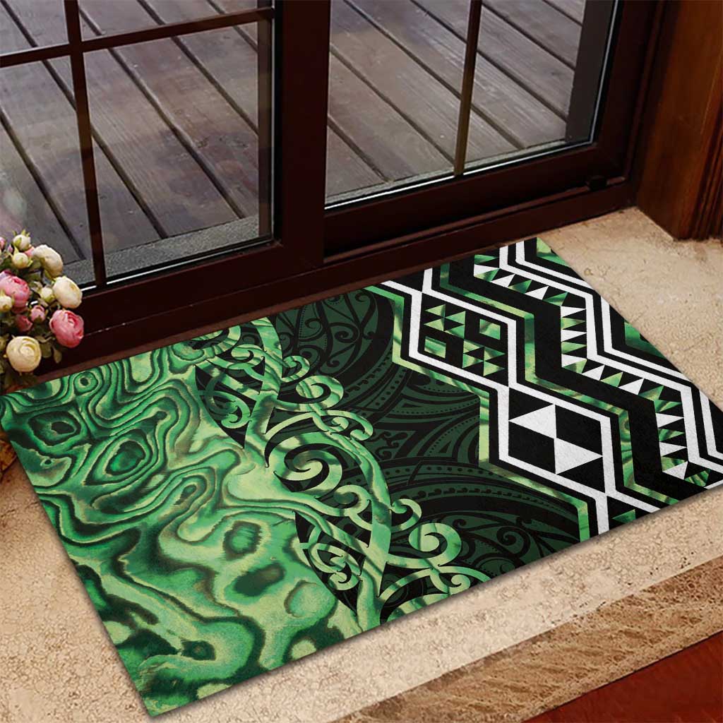 Green Aotearoa Rubber Doormat Taniko Motifs With Paua Shell Kowhaiwhai