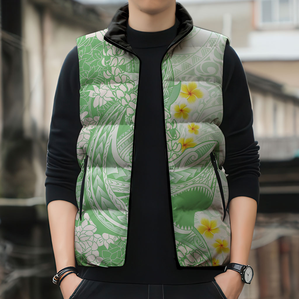 Green Hawaii Shark Tattoo Sleeveless Puffer Jacket Puakenikeni Lei Plumeria Polynesian Pattern LT14 - Polynesian Pride