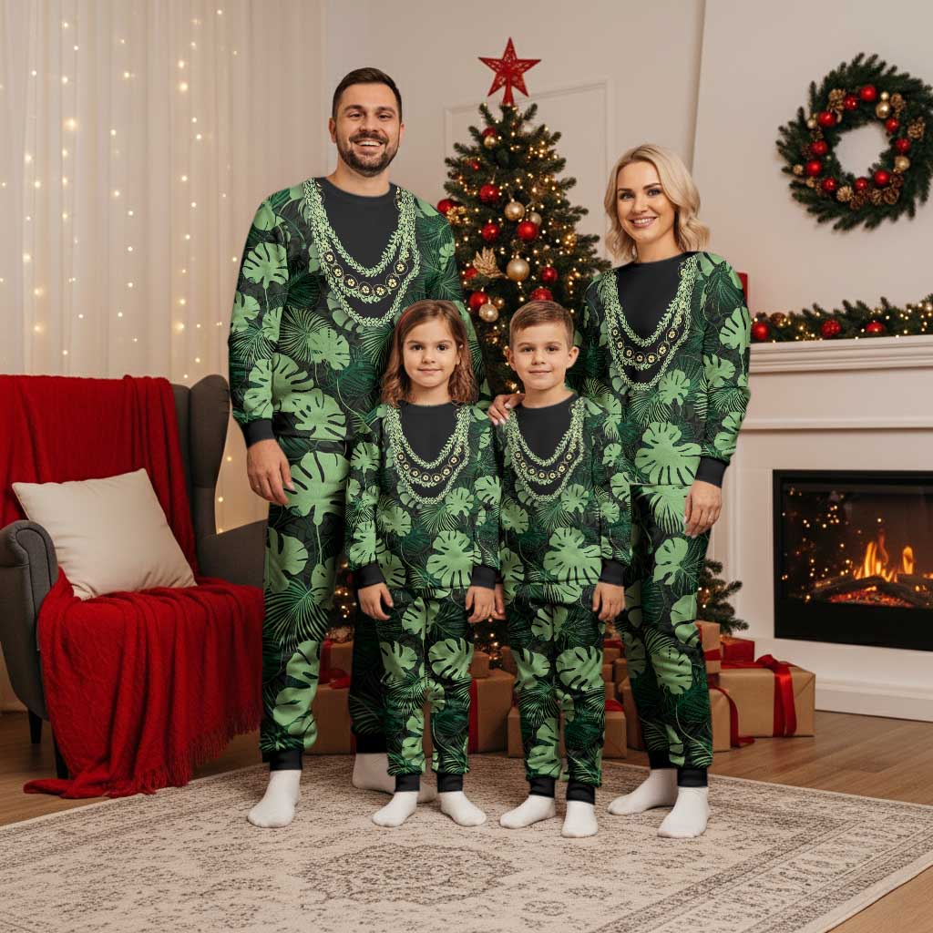 Green Hawaii Kukui Nut Lei Christmas Pajama Set Hawaiian Pattern Monstera Tropical Vibes - Polynesian Pride