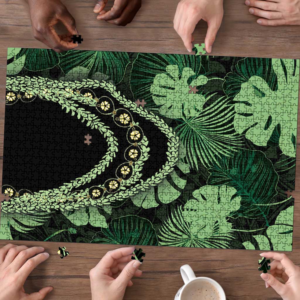 Green Hawaii Kukui Nut Lei Puzzle Hawaiian Pattern Monstera Tropical Vibes - Polynesian Pride