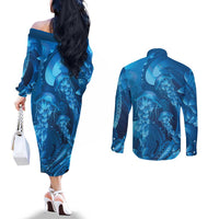 Blue Gradient Polynesia Jellyfish Couples Matching Off The Shoulder Long Sleeve Dress and Long Sleeve Button Shirt Plumeria Polynesian Tattoo Glowing Vibes LT14 - Polynesian Pride