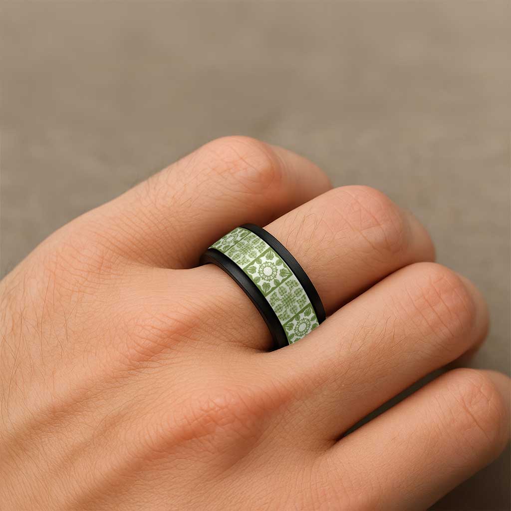 Omaomao Palaka Quilt Hawaii Spinner Ring Hawaiian Tropical Monstera Sea Turtle