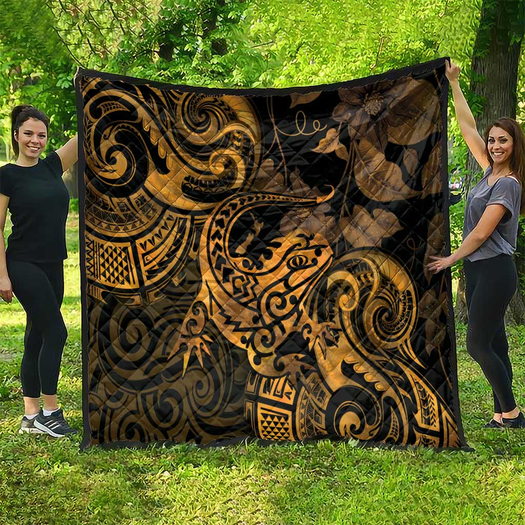 New Zealand Tuatara Quilt Aotearoa Maori Clematis Flowers - Gold LT14 - Polynesian Pride