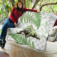 Green New Zealand Tuatara Quilt Aotearoa Sphenodon Punctatus Silver Fern