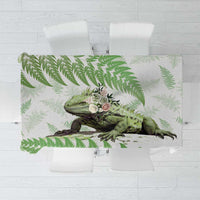 Green New Zealand Tuatara Tablecloth Aotearoa Sphenodon Punctatus Silver Fern LT14 Green - Polynesian Pride
