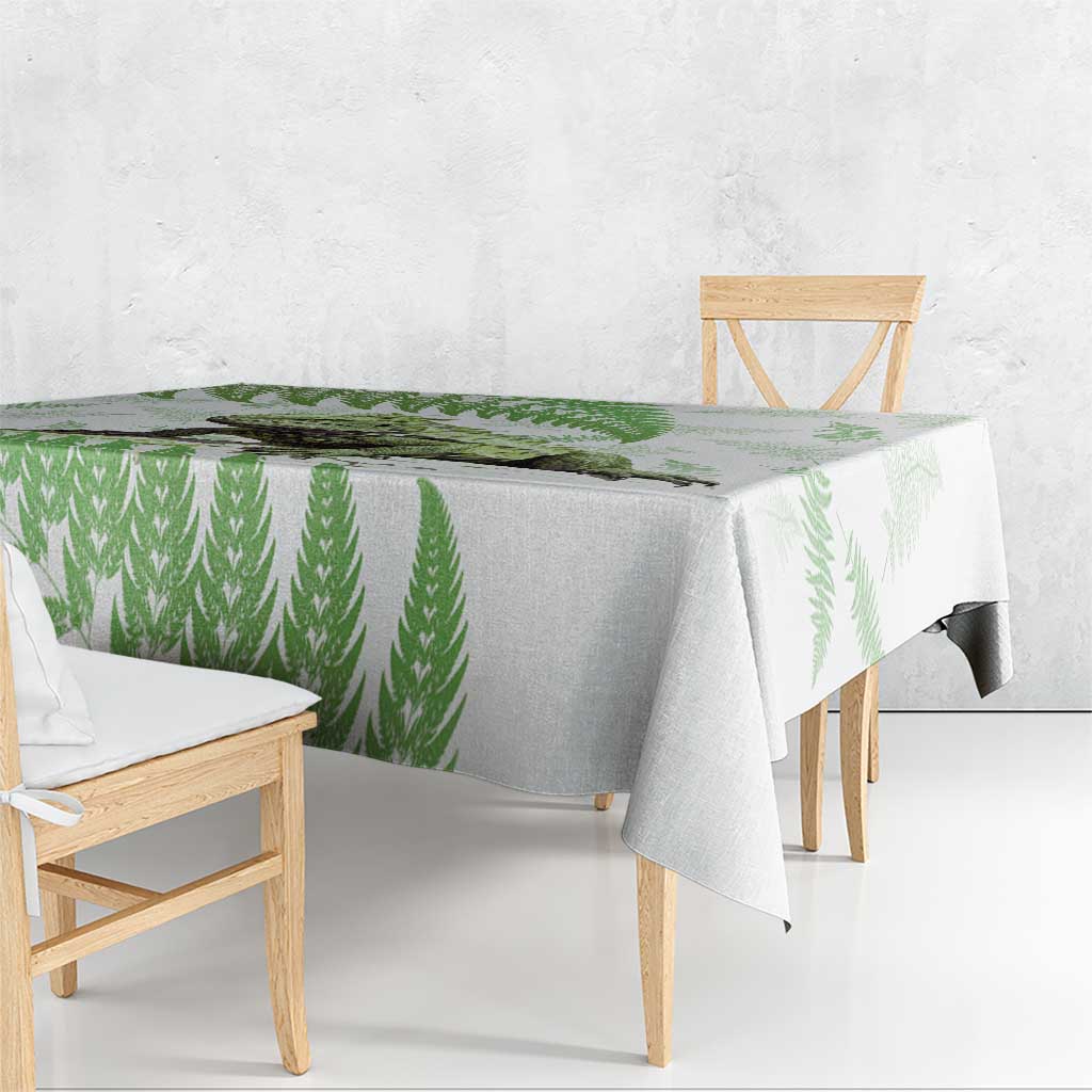 Green New Zealand Tuatara Tablecloth Aotearoa Sphenodon Punctatus Silver Fern LT14 - Polynesian Pride