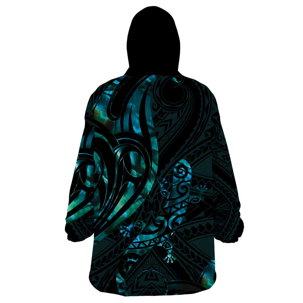 New Zealand Skink Wearable Blanket Hoodie Aotearoa Maori Mix Paua Shell LT14 - Polynesian Pride