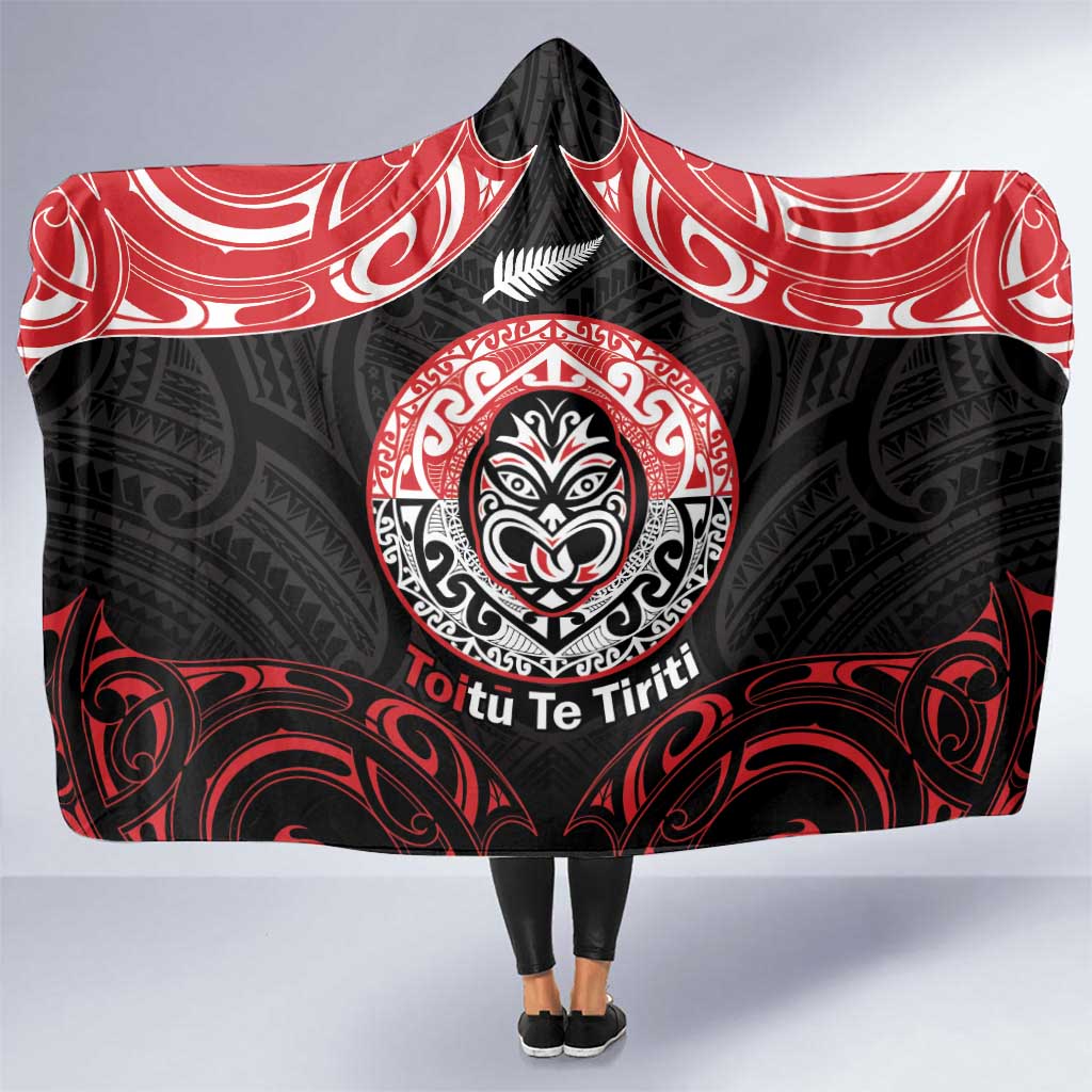 Aotearoa Toitu Te Tiriti Hooded Blanket Haka Tiki Honour The Treaty