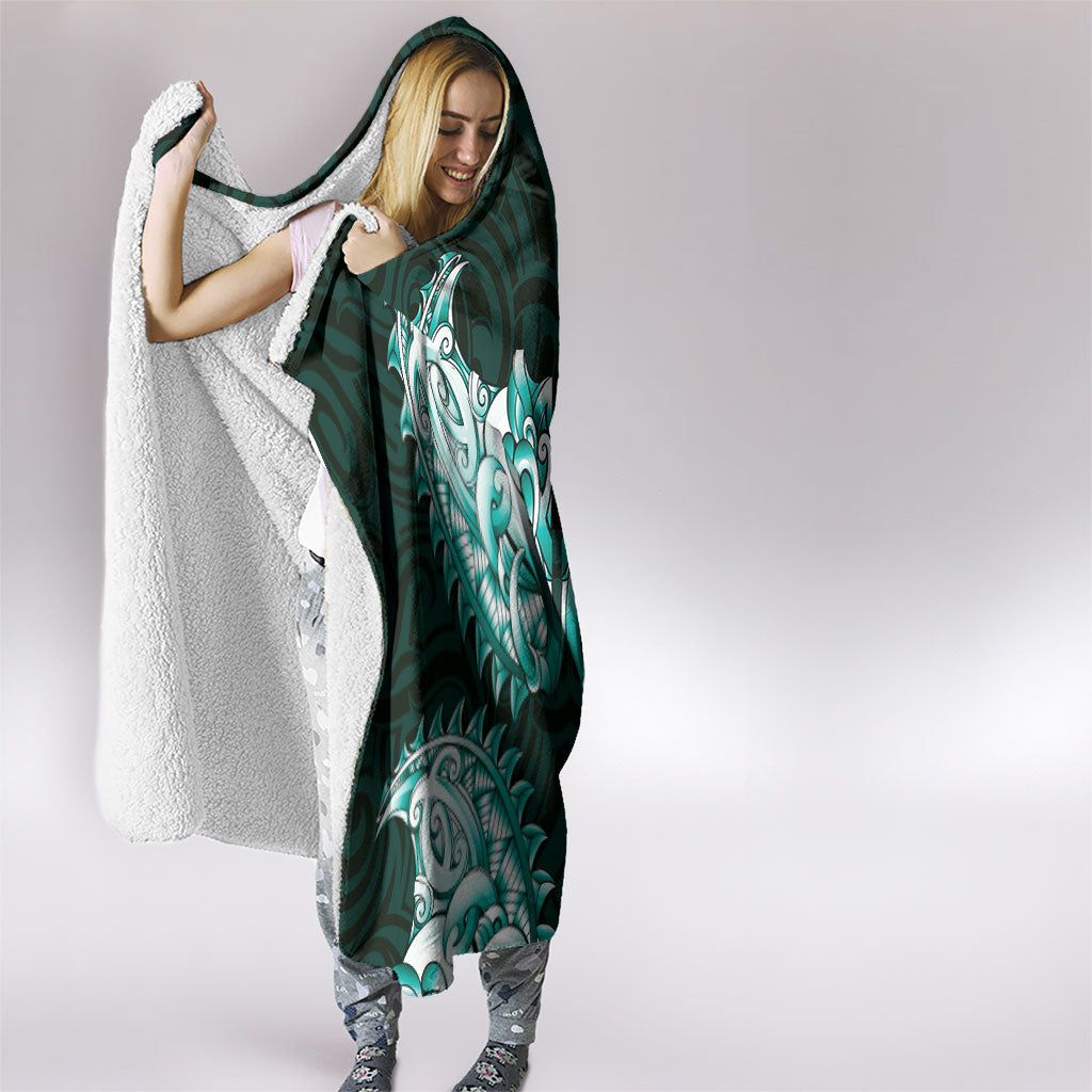 New Zealand Ta Moko Hooded Blanket Aotearoa Maori Chest Tattoo Turquoise