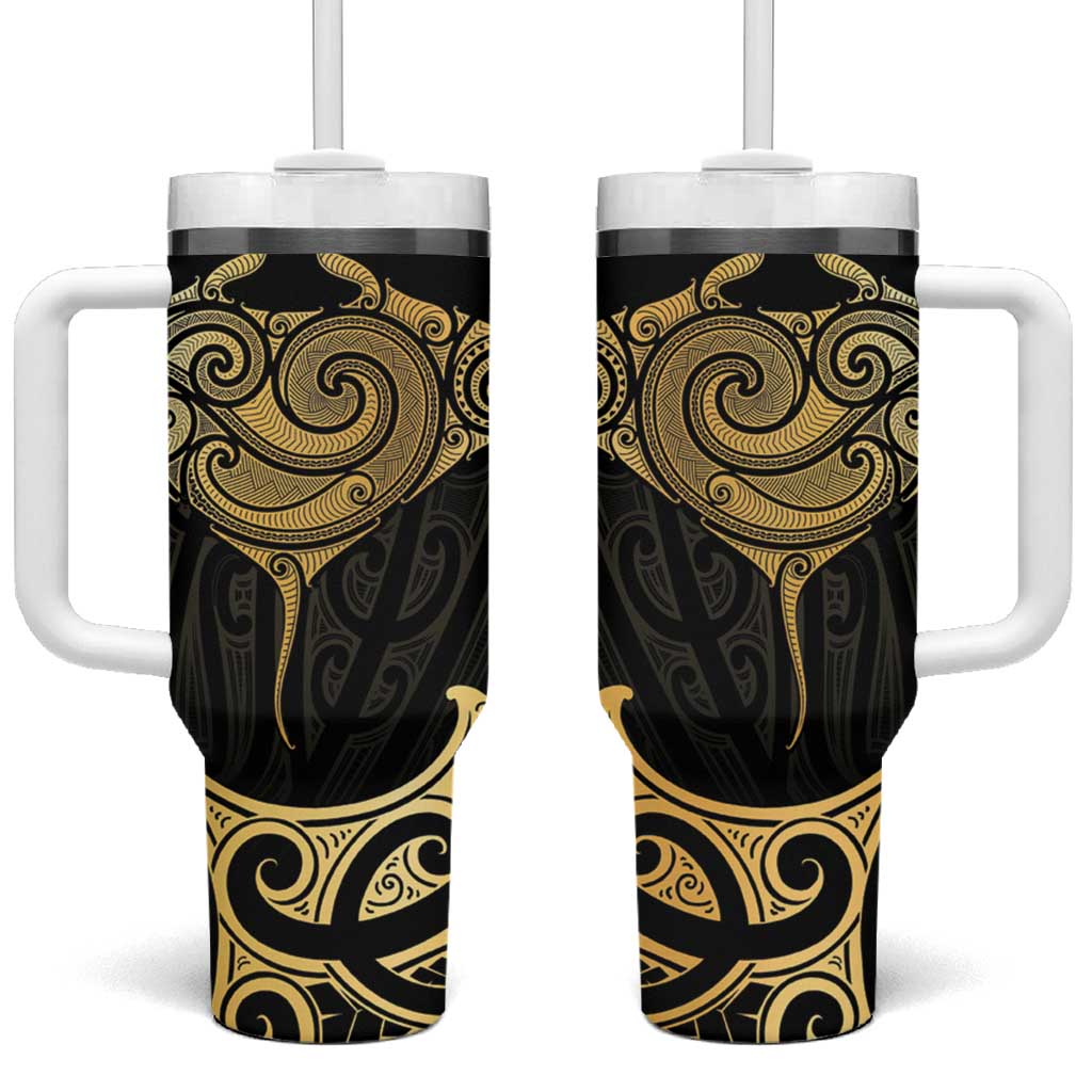 Gold Black New Zealand Manta Ray Tumbler With Handle Aotearoa Maori Haehae LT14 One Size: 40 oz Black - Polynesian Pride