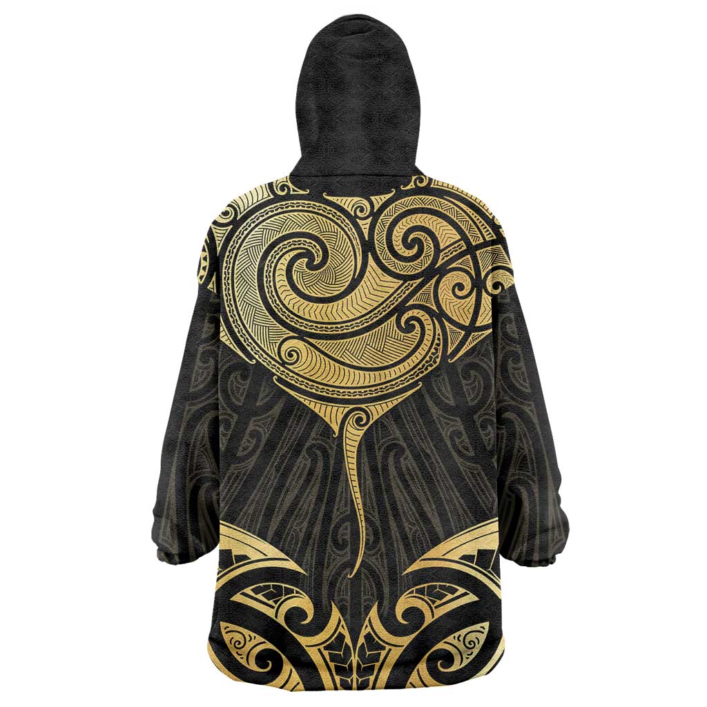Gold Black New Zealand Manta Ray Wearable Blanket Hoodie Aotearoa Maori Haehae - Polynesian Pride
