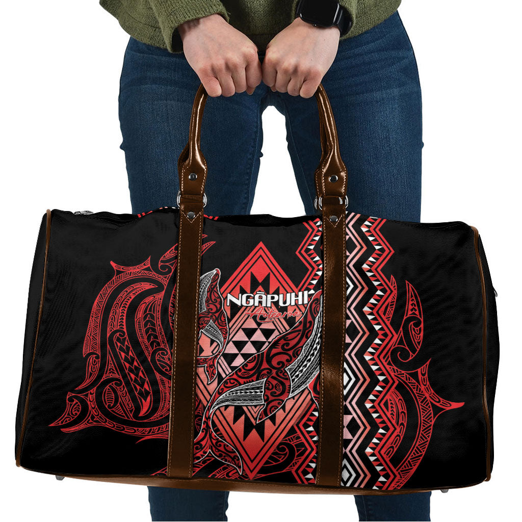Aotearoa Iwi Ngapuhi Travel Bag NZ Maori Humpback Whale Taniko Motifs LT14 Red - Polynesian Pride