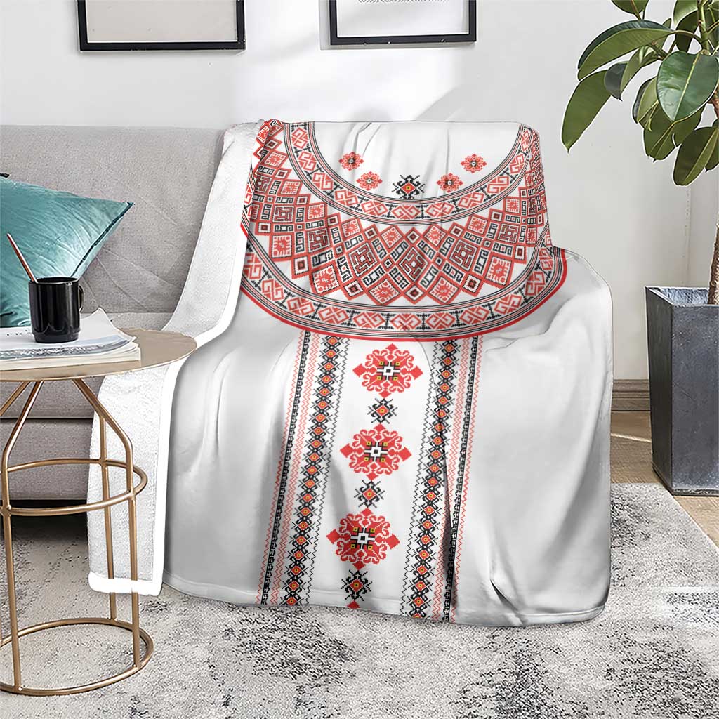 Bulgarian Embroidery Style Seamless Pattern Blanket