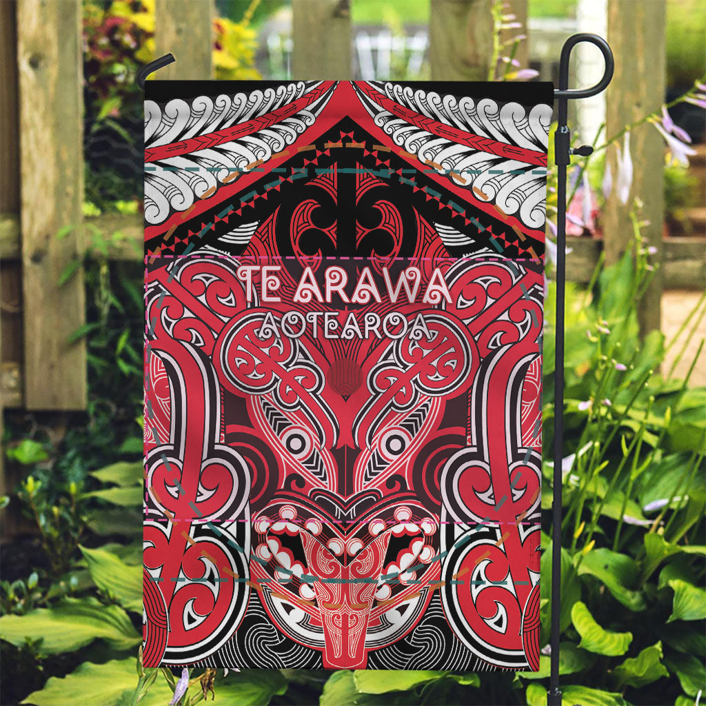 Aotearoa Iwi Te Arawa Garden Flag Maori Kowhaiwhai Pattern LT19 Garden Flag Red - Polynesian Pride