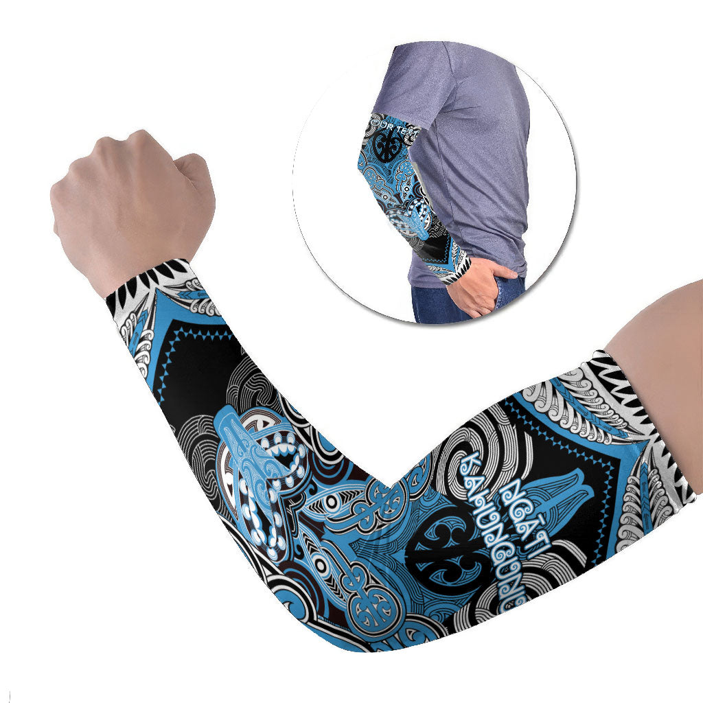 Aotearoa Iwi Ngati Kahungunu Personalised Arm Sleeves Maori Kowhaiwhai Pattern LT19 Set of 2 Blue - Polynesian Pride
