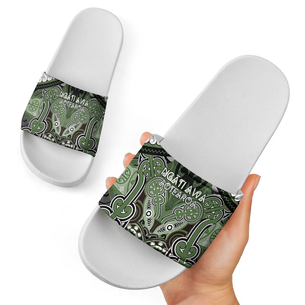 Aotearoa Iwi Ngati Awa Slide Sandals Maori Kowhaiwhai Pattern LT19 - Polynesian Pride