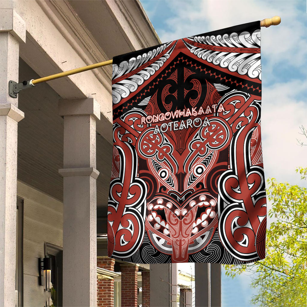 Aotearoa Iwi Rongowhakaata Garden Flag Maori Kowhaiwhai Pattern LT19 House Flag Red - Polynesian Pride