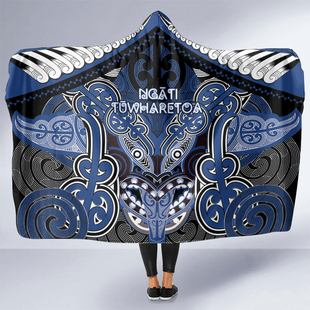 Aotearoa Iwi Ngati Tuwharetoa Hooded Blanket Maori Kowhaiwhai Pattern