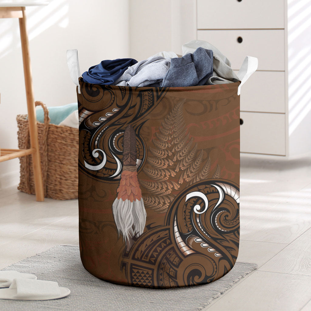 New Zealand Taiaha Laundry Basket Maori Weapon Silver Fern Maori Pattern LT22 Brown - Polynesian Pride
