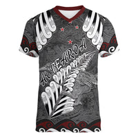 New Zealand Weka Personalised Women V-Neck T-Shirt Aotearoa Hen Silver Fern Maori Pattern