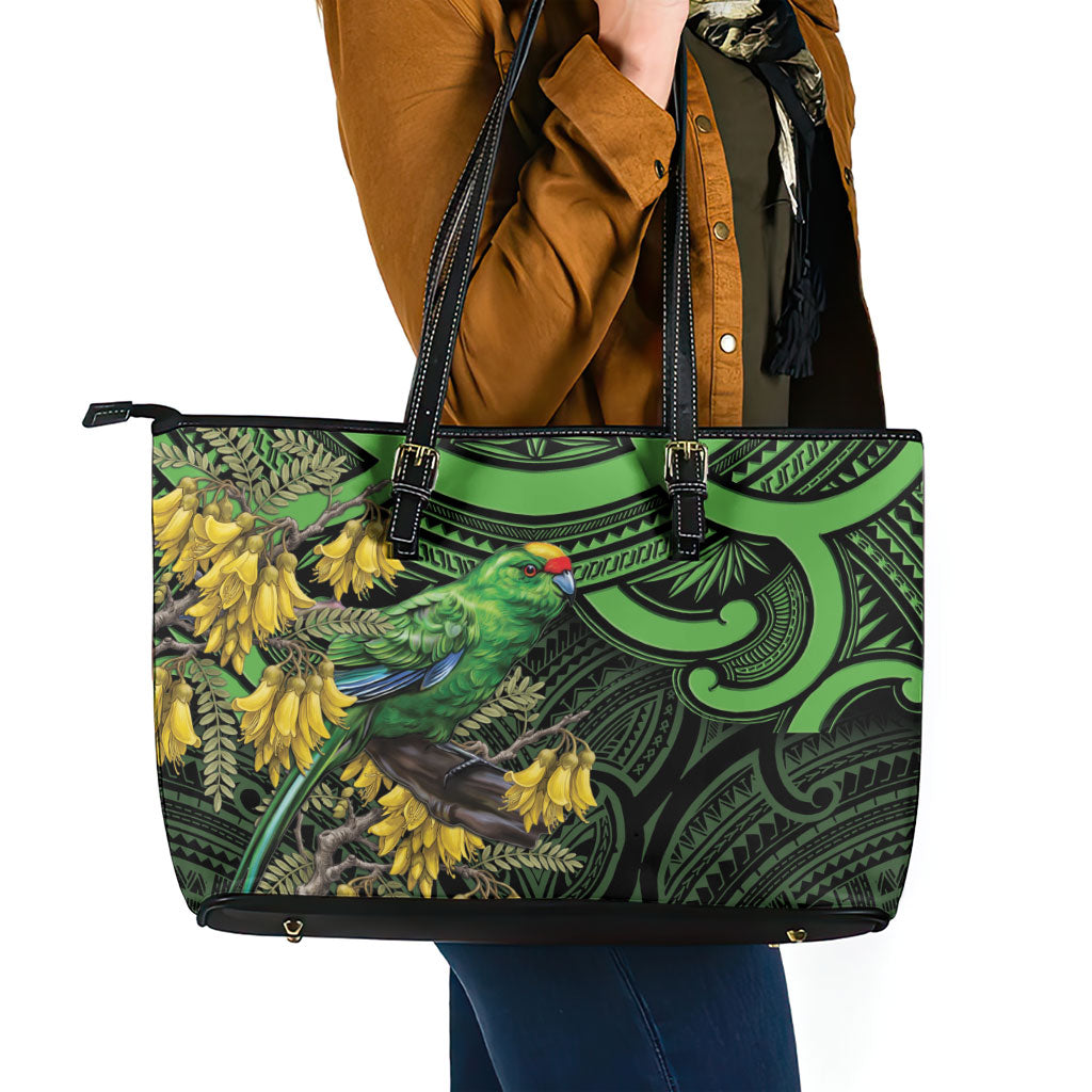 New Zealand Parakeet Bird Leather Tote Bag Maori Kakariki Kowhai Maori Pattern