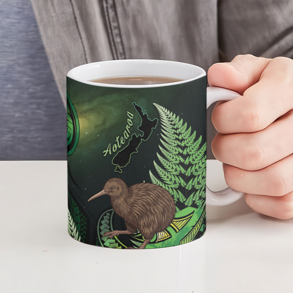 Kiwi New Zealand Personalised Ceramic Mug Aotearoa Map Silver Fern Koru Pattern
