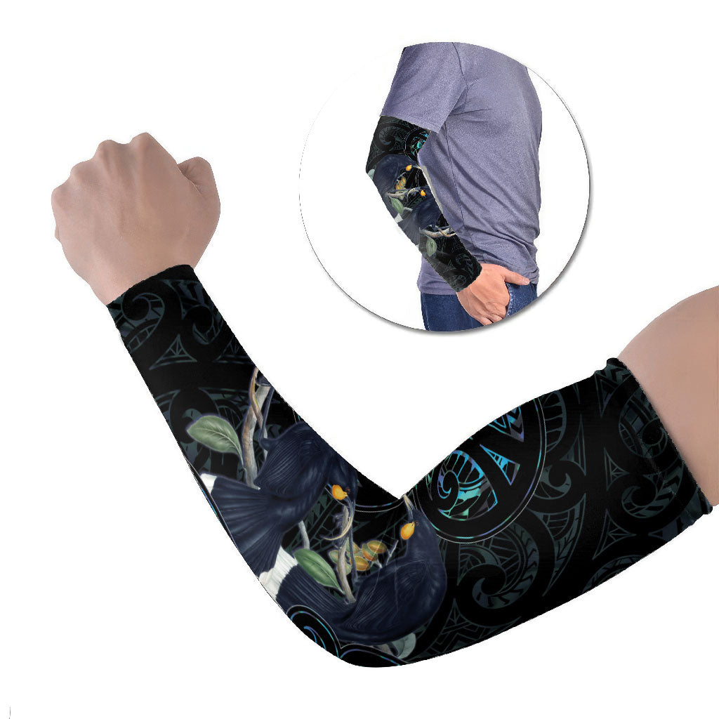 New Zealand Huia Bird Arm Sleeves Paua Shell Maori Pattern