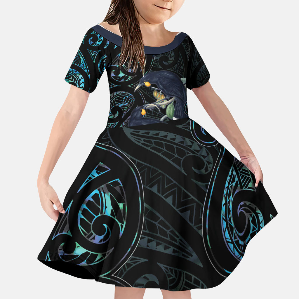 New Zealand Huia Bird Family Matching Off The Shoulder Long Sleeve Dress and Hawaiian Shirt Paua Shell Maori Pattern LT22 Daughter's Dress Black - Polynesian Pride