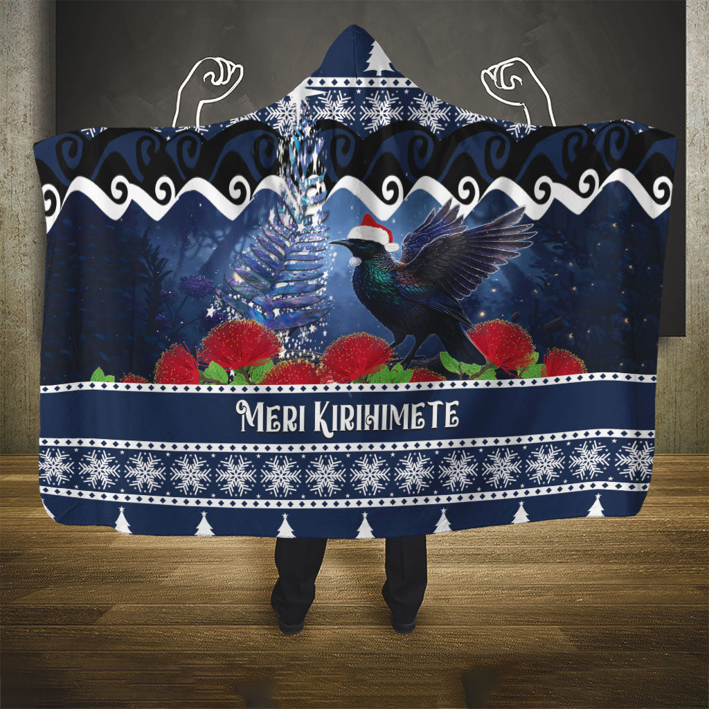 New Zealand Tui Bird Christmas Hooded Blanket Pohutukawa Xmas Tree Meri Kirihimete LT22 - Polynesian Pride