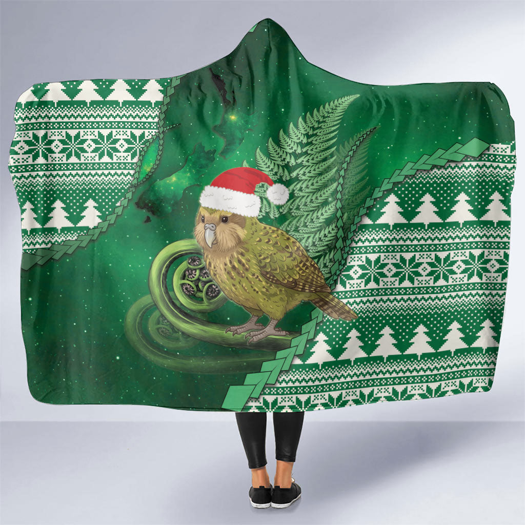 New Zealand Kakapo Christmas In July Hooded Blanket Silver Fern Santa Xmas Green Color LT22 One Size Green - Polynesian Pride