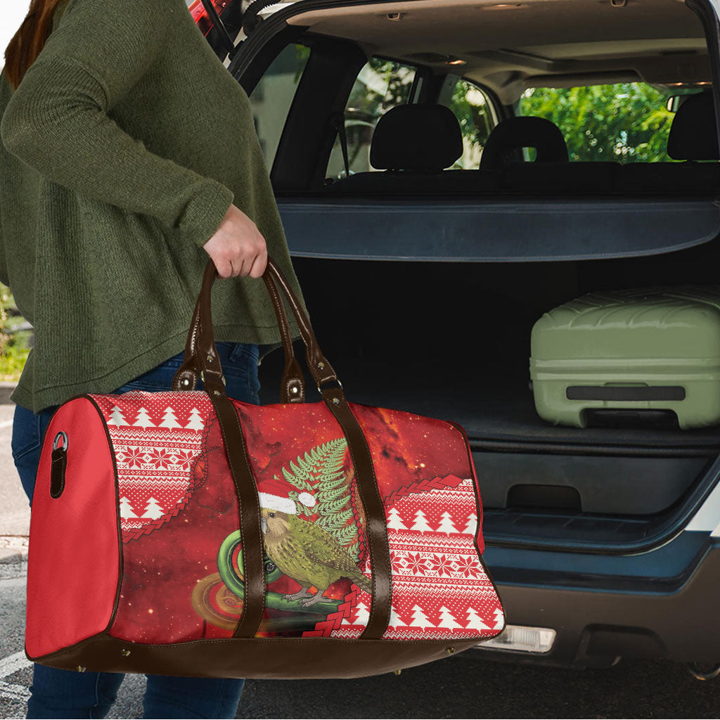 New Zealand Kakapo Christmas In July Travel Bag Silver Fern Santa Xmas Red Color LT22 - Polynesian Pride