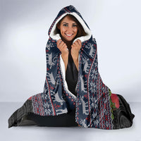 New Zealand Hei Tiki Christmas In July Hooded Blanket Pohutukawa Santa Xmas Polynesian Pattern