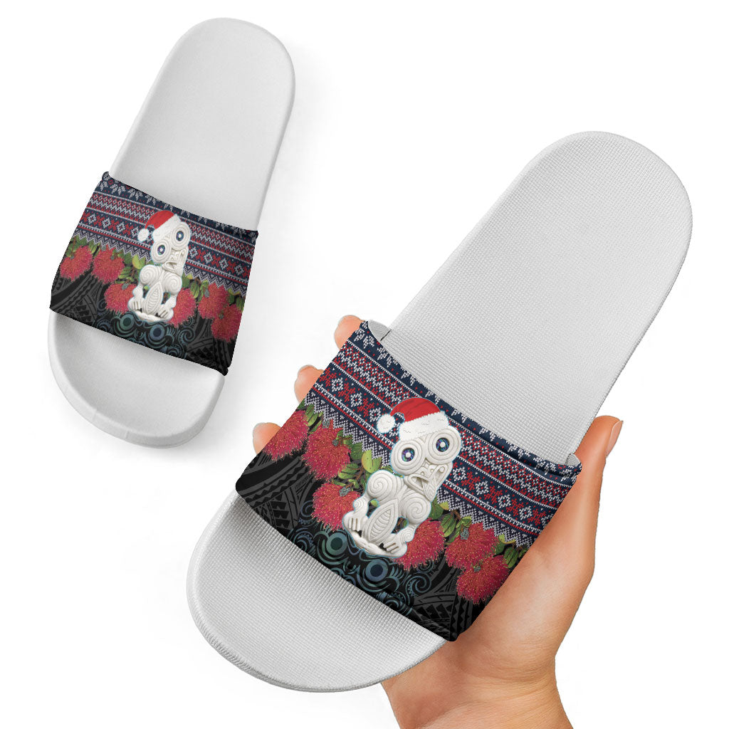 New Zealand Hei Tiki Christmas In July Slide Sandals Pohutukawa Santa Xmas Polynesian Pattern
