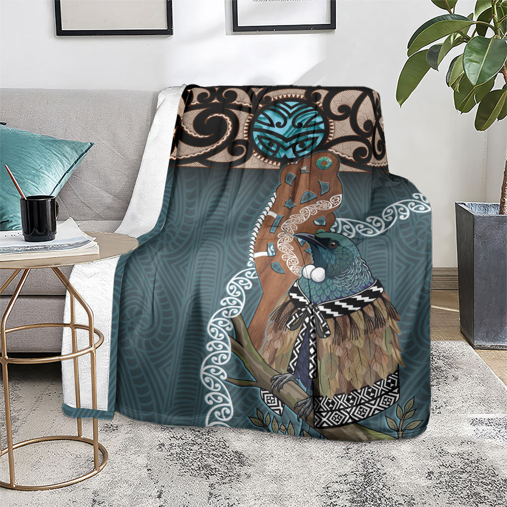 New Zealand Tui Bird Maripi Blanket Maori Weapon Kowhaiwhai Pattern