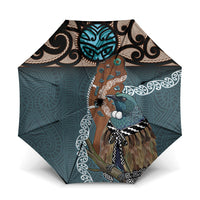 New Zealand Tui Bird Maripi Umbrella Maori Weapon Kowhaiwhai Pattern