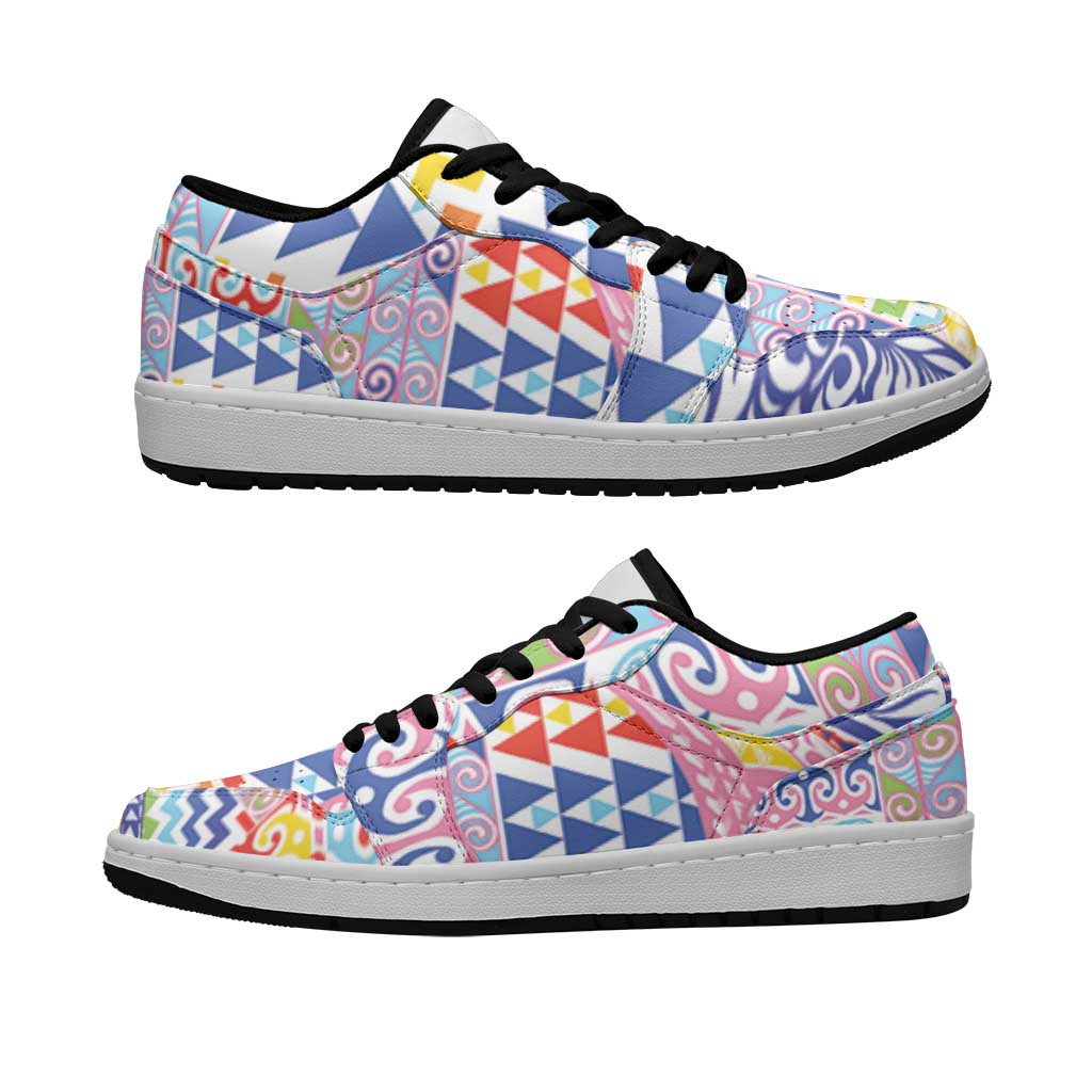 Maori Kowhaiwhai Taniko Patchwork Rainbow Motifs Low Sneakers